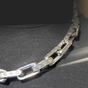 Authentic original louis vuitton collier chain monogram necklace